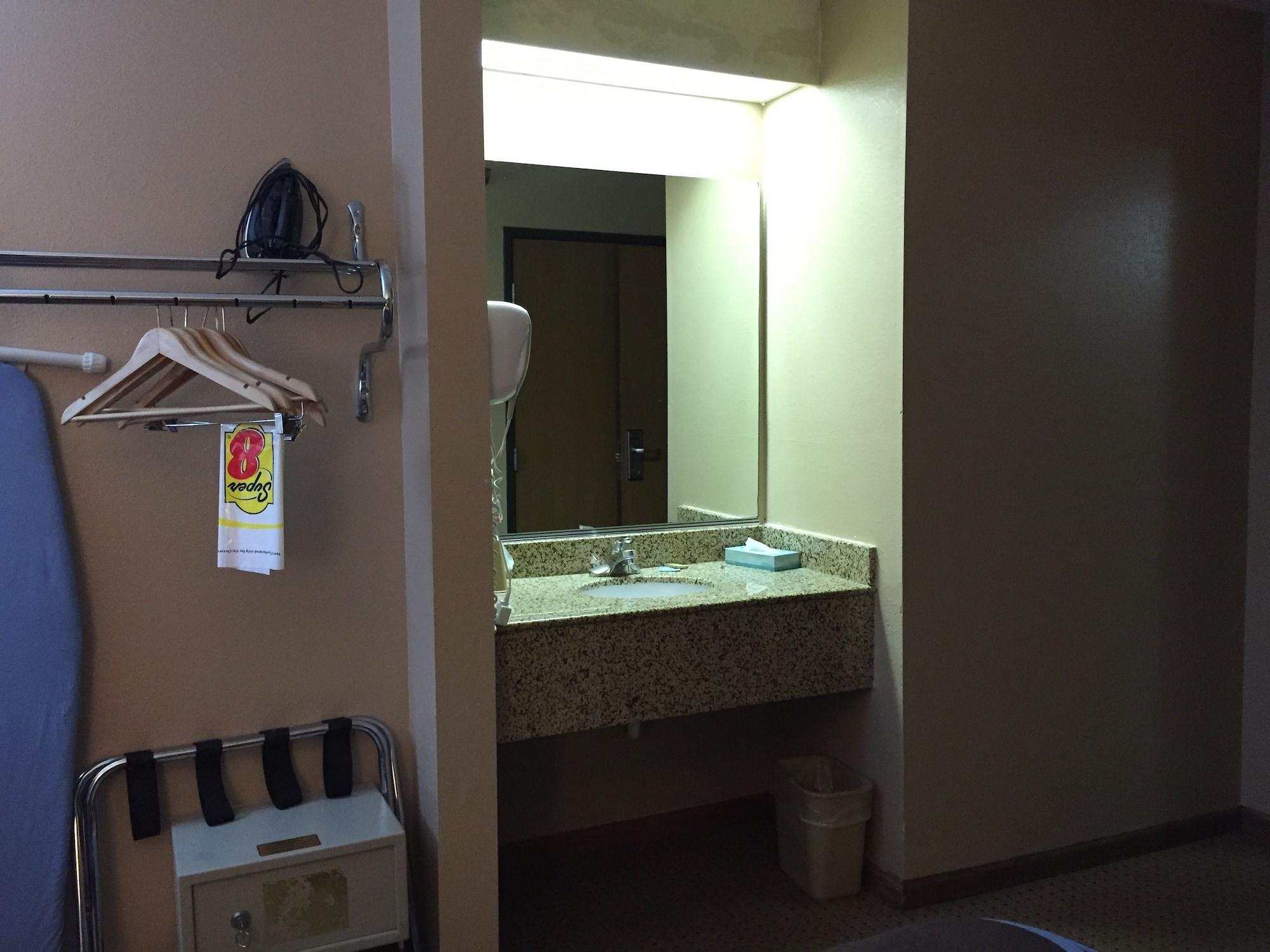 Super 8 By Wyndham Chicago O'Hare Airport Hotel Elk Grove Village Ngoại thất bức ảnh