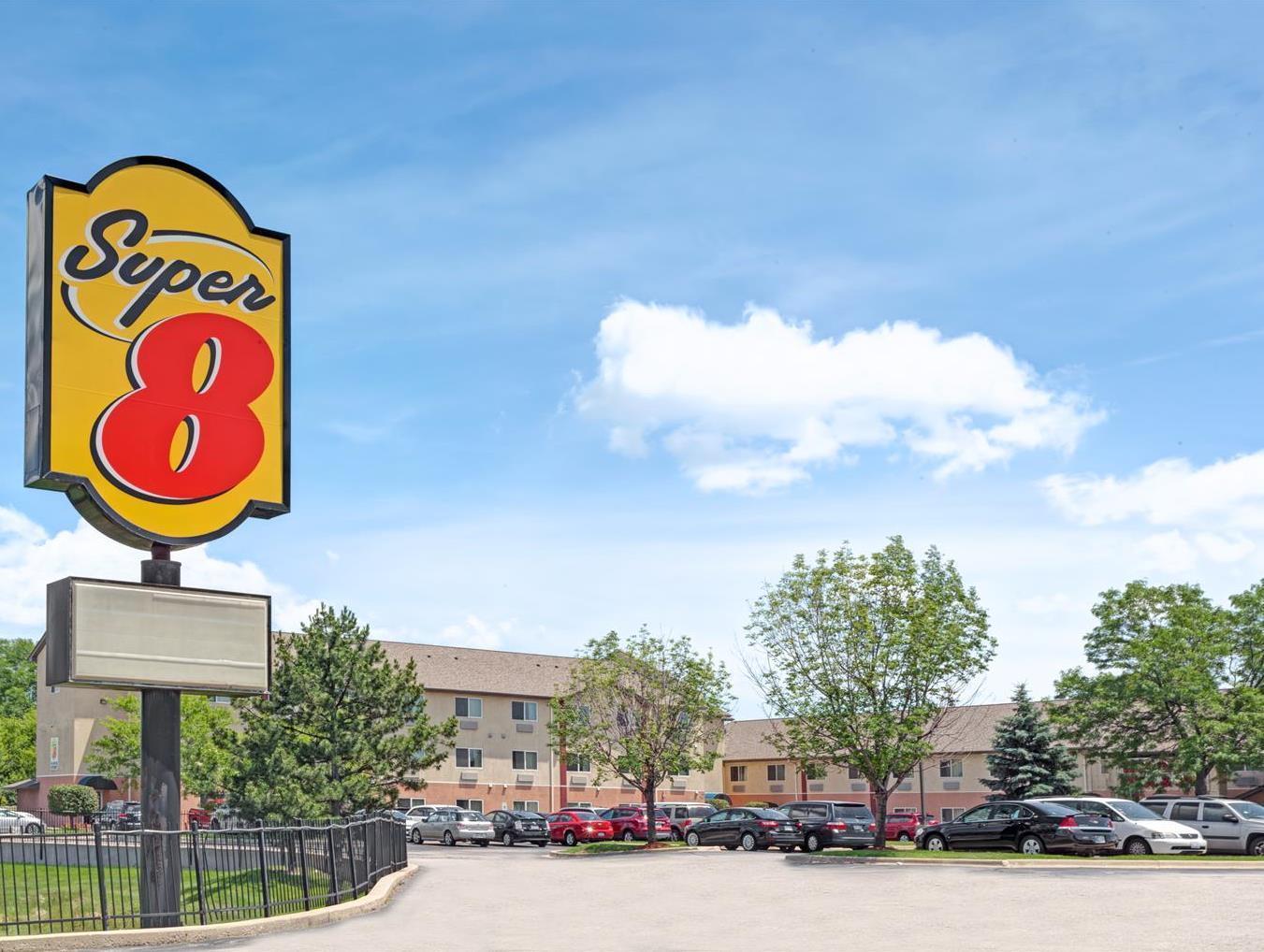 Super 8 By Wyndham Chicago O'Hare Airport Hotel Elk Grove Village Ngoại thất bức ảnh