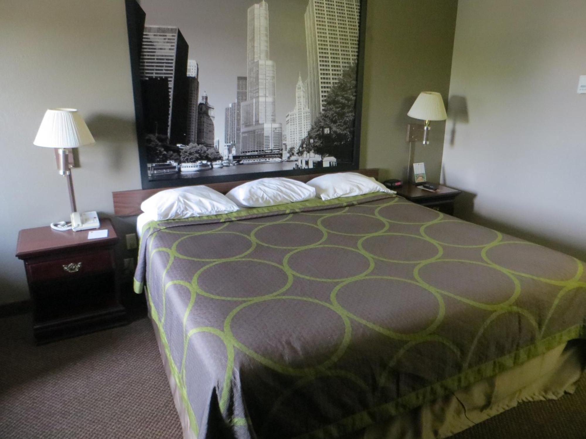 Super 8 By Wyndham Chicago O'Hare Airport Hotel Elk Grove Village Phòng bức ảnh
